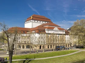 Staatsschauspiel Dresden, Schauspielhaus